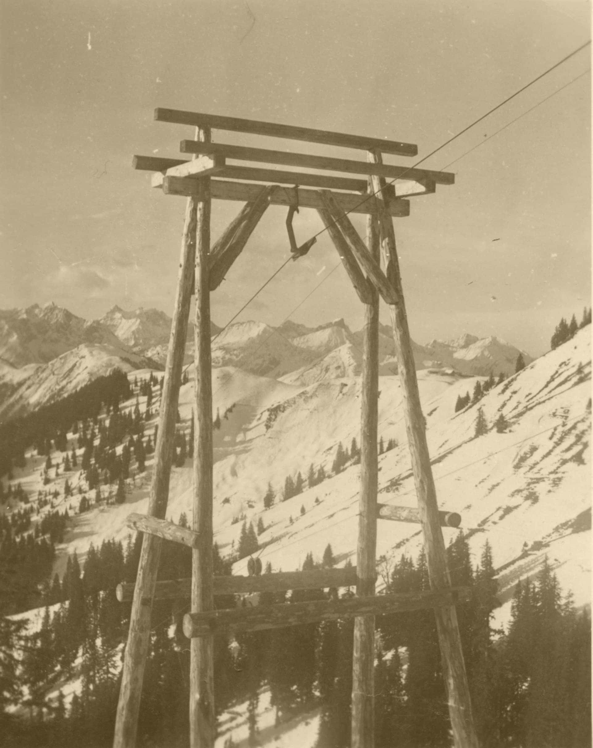 Seilbahn aufs Gröbner Joch