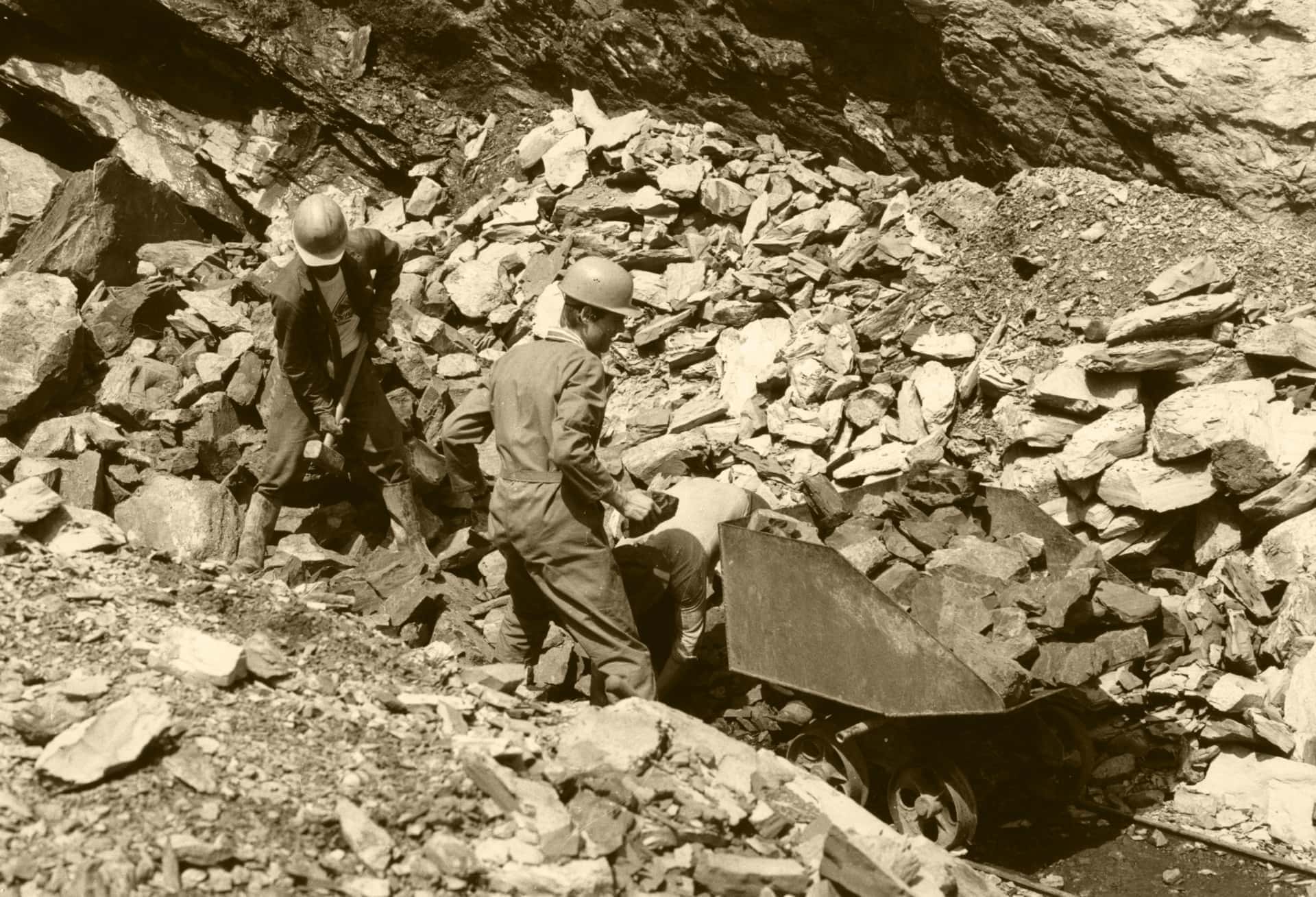 Früher war der Abbau des Ölschiefers reine Handarbeit